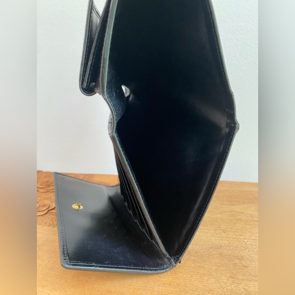 Cartier Black Leather and Gold Panthere Trifold Wallet - Picture 14 of 15